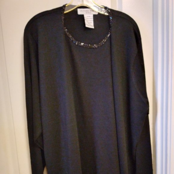 Victoria Jones Woman sweater top - Picture 1 of 3
